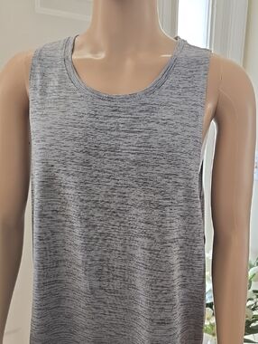 XERSION BRAND MEN'S GRAY HEATHER ATHLETIC TANK TOP SIZE LARGE